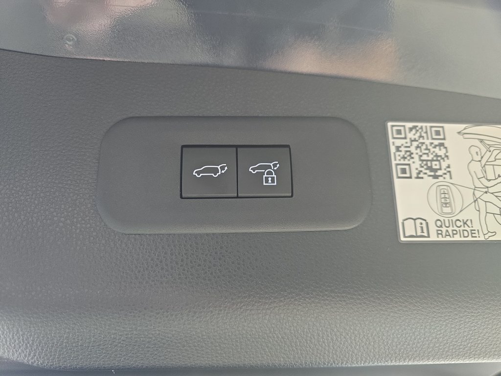 Used 2026 Toyota Crown Signia AWD/4WD image 16