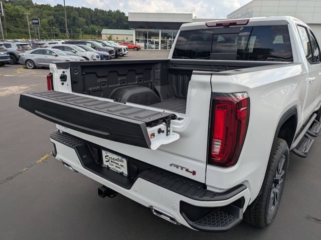New 2026 GMC Sierra 1500 AT4 w/ Technology Package AWD/4WD image 32