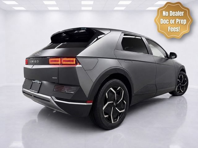 Used 2024 Hyundai Ioniq 5 SEL AWD/4WD image 2