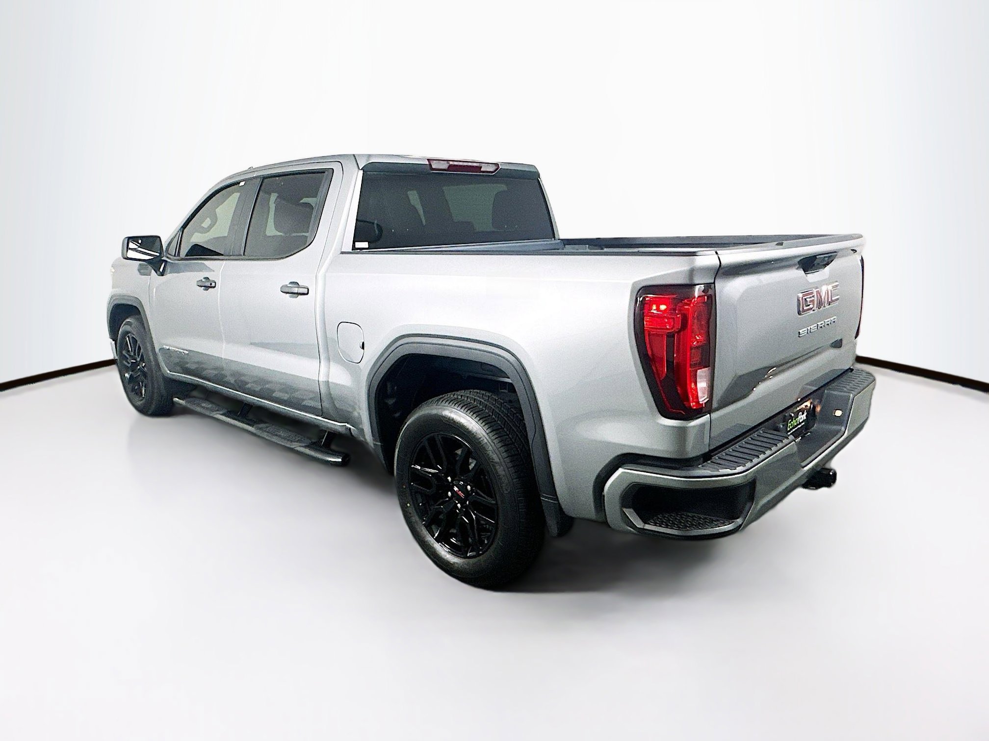 Used 2024 GMC Sierra 1500 Pro w/ Graphite Edition image 5