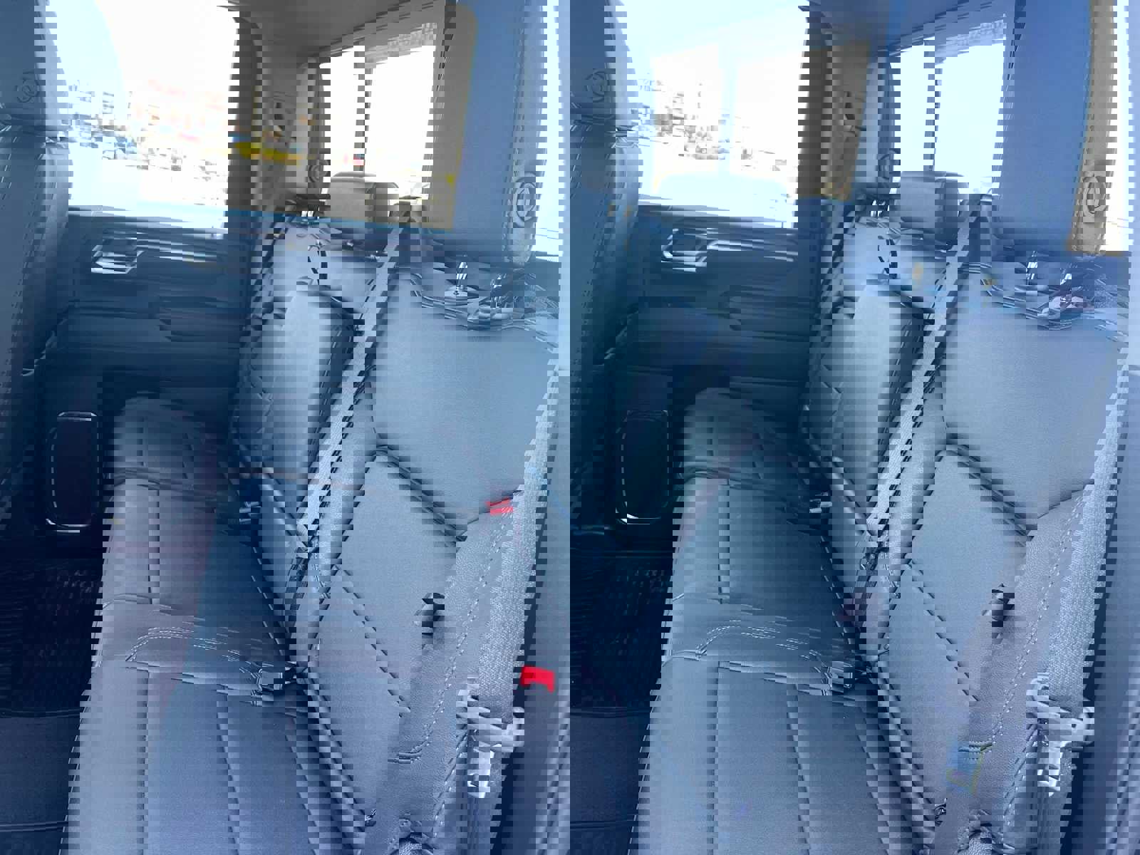 Used 2025 Chevrolet Silverado 3500 LT image 38