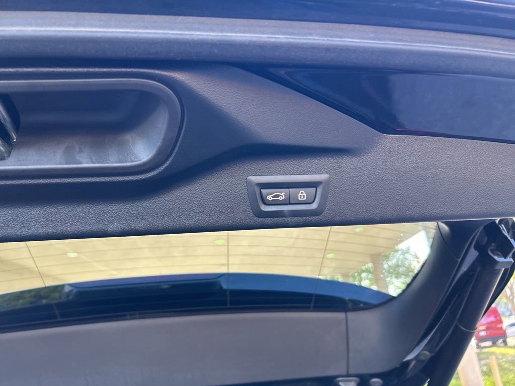 Used 2022 BMW X5 sDrive40i w/ M Sport Package image 36