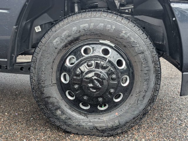 New 2026 RAM 3500 Big Horn AWD/4WD image 12