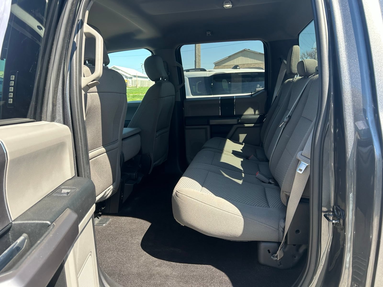 Used 2018 Ford F150 XLT AWD/4WD image 24
