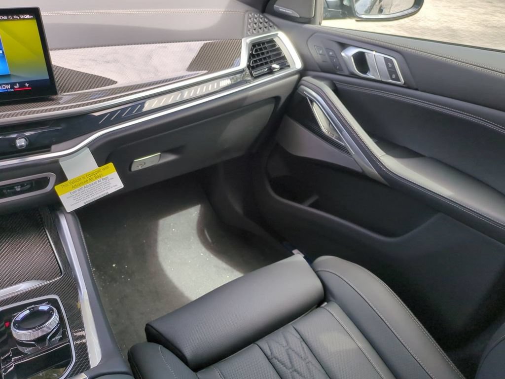 New 2027 BMW X6 M60i AWD/4WD image 17