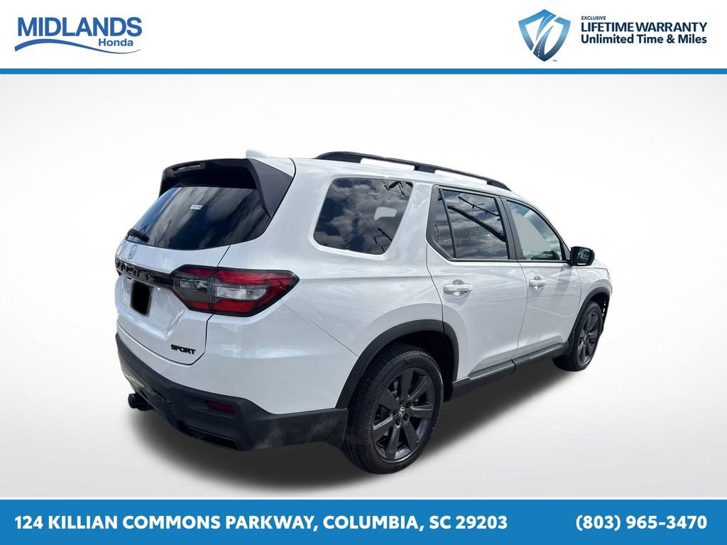 New 2026 Honda Pilot Sport image 7