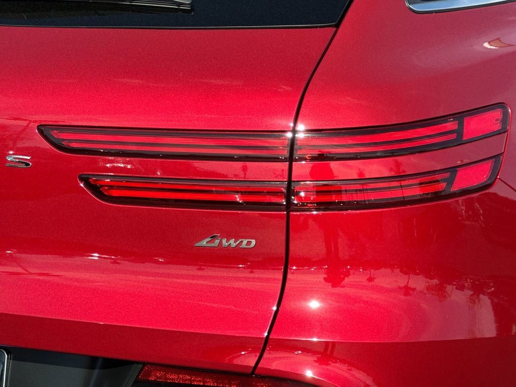 Used 2023 Genesis GV70 2.5T w/ Select Package image 28