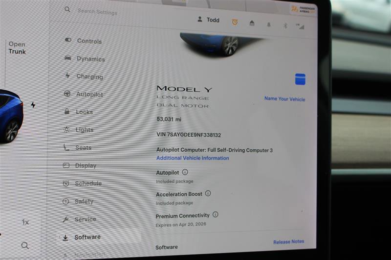 Used 2022 Tesla Model Y Long Range image 16