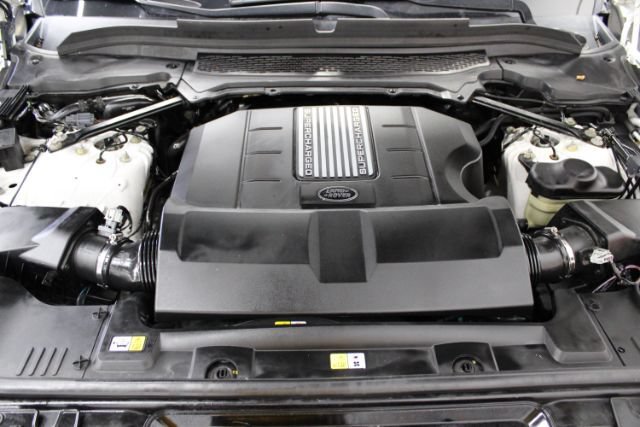 Used 2016 Land Rover Range Rover Sport Supercharged AWD/4WD image 26