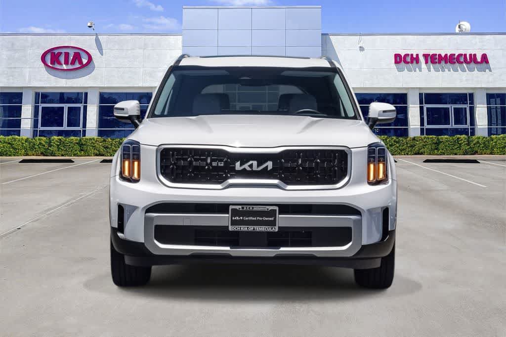 Certified 2024 Kia Telluride EX w/ EX Captain's Chair Package AWD/4WD image 2