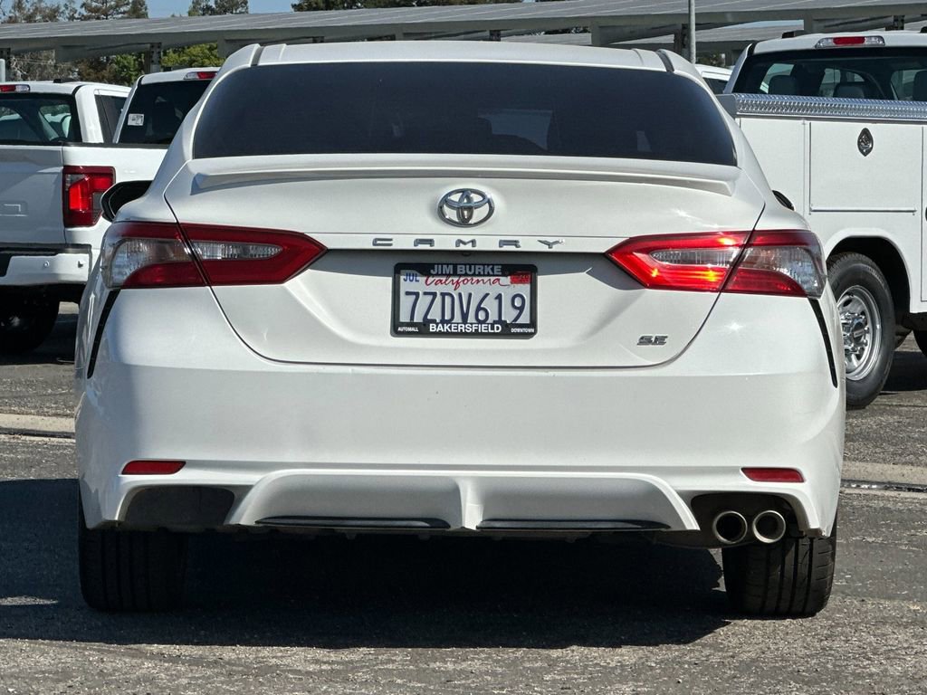 Used 2018 Toyota Camry SE FWD image 4
