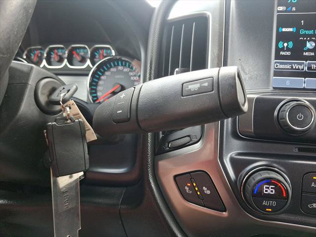 Used 2018 Chevrolet Silverado 1500 LT w/ All Star Edition AWD/4WD image 16