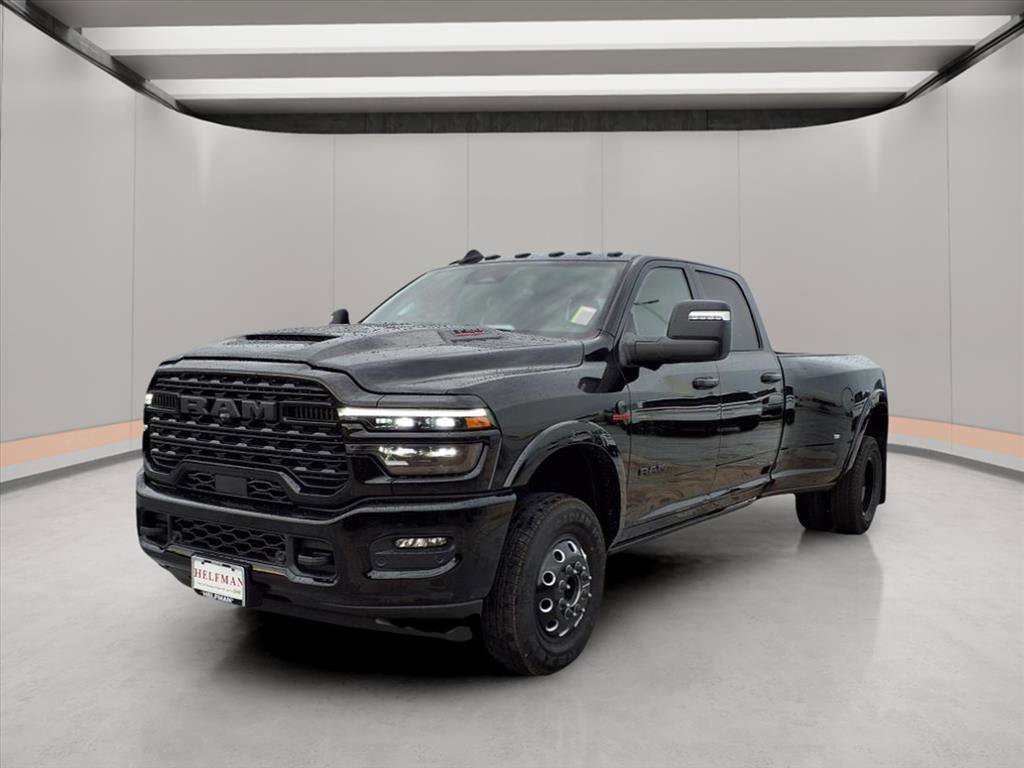 New 2025 RAM 3500 Limited image 3