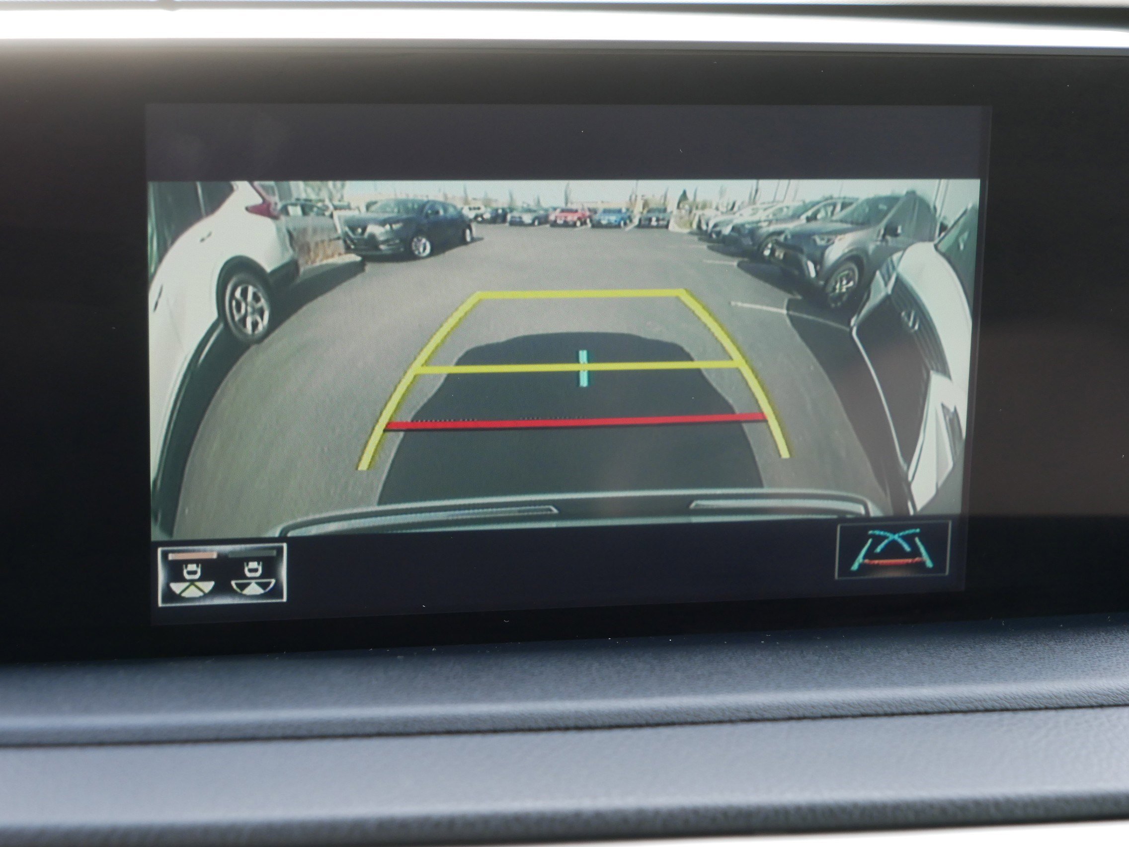 Used 2021 Lexus RX 450h AWD w/ Premium Package image 27