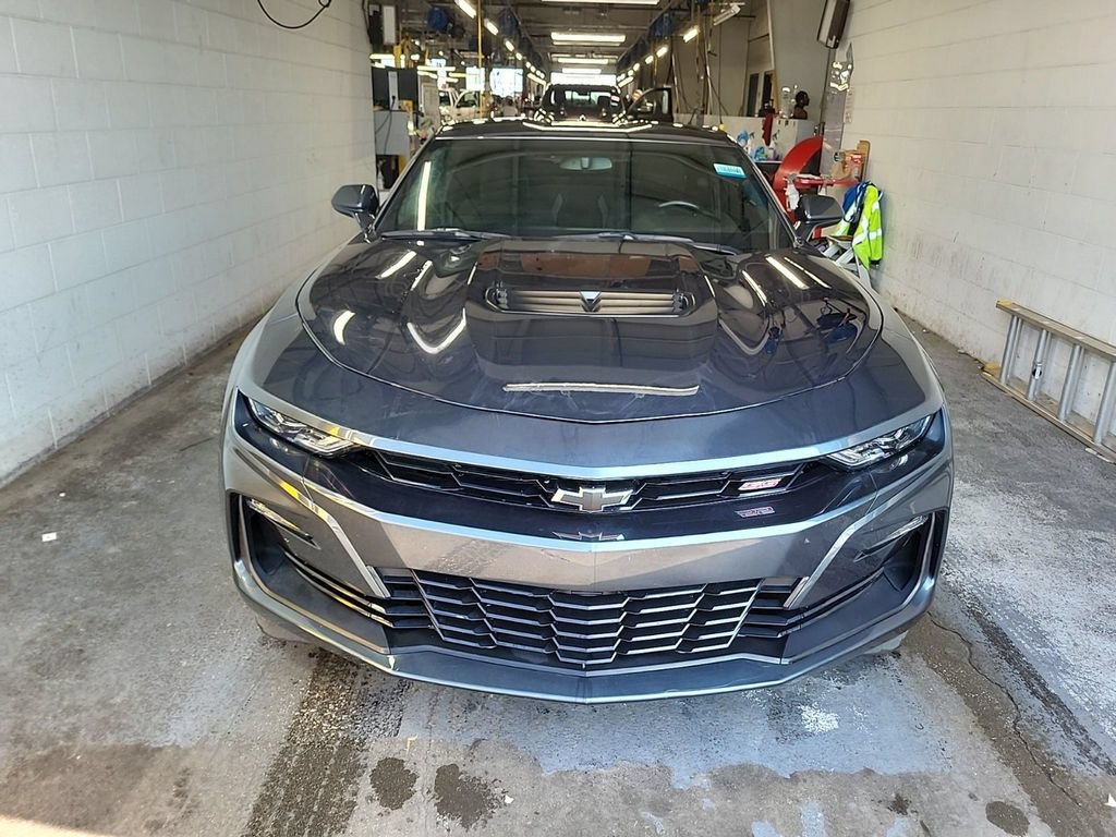 Used 2021 Chevrolet Camaro SS RWD image 2