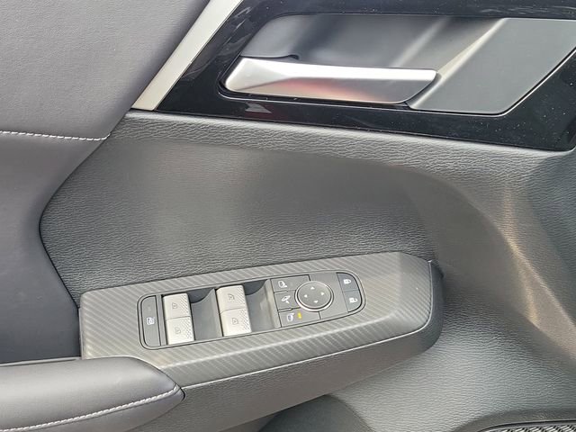 New 2026 Mitsubishi Outlander SE image 23