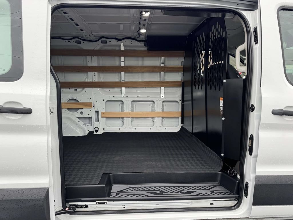 Used 2025 Ford Transit 250 Low Roof w/ Exterior Upgrade Package RWD image 15