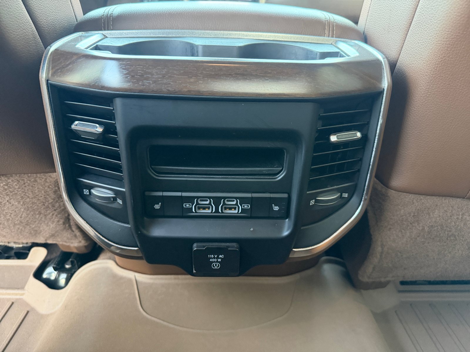 Used 2023 RAM 2500 Laramie AWD/4WD image 23