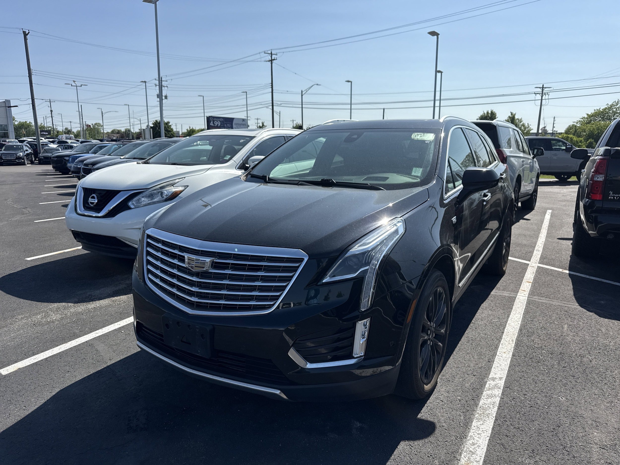 Used 2019 Cadillac XT5 Platinum AWD/4WD image 1