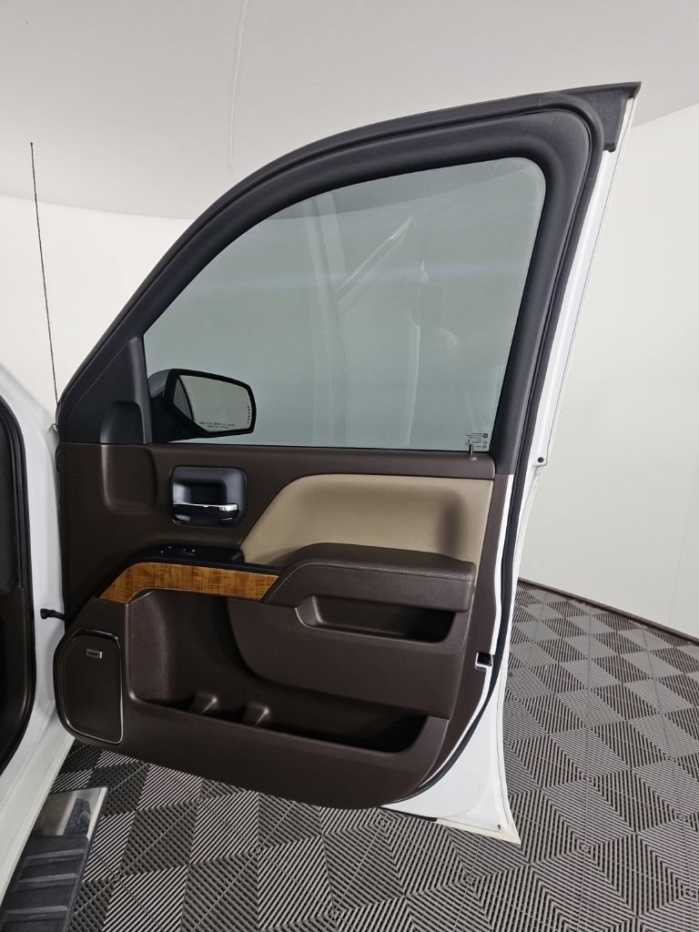 Used 2015 GMC Sierra 1500 SLT w/ SLT Crew Cab Value Package RWD image 20