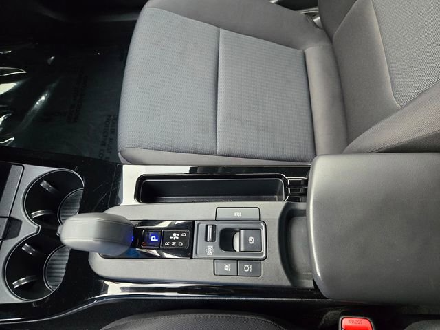 Used 2024 Toyota Prius LE image 23