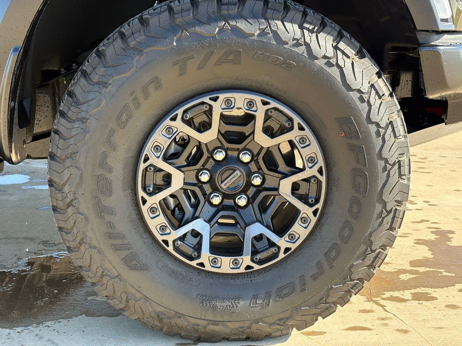 Used 2026 Ford F150 Raptor w/ Equipment Group 803A Raptor R image 9