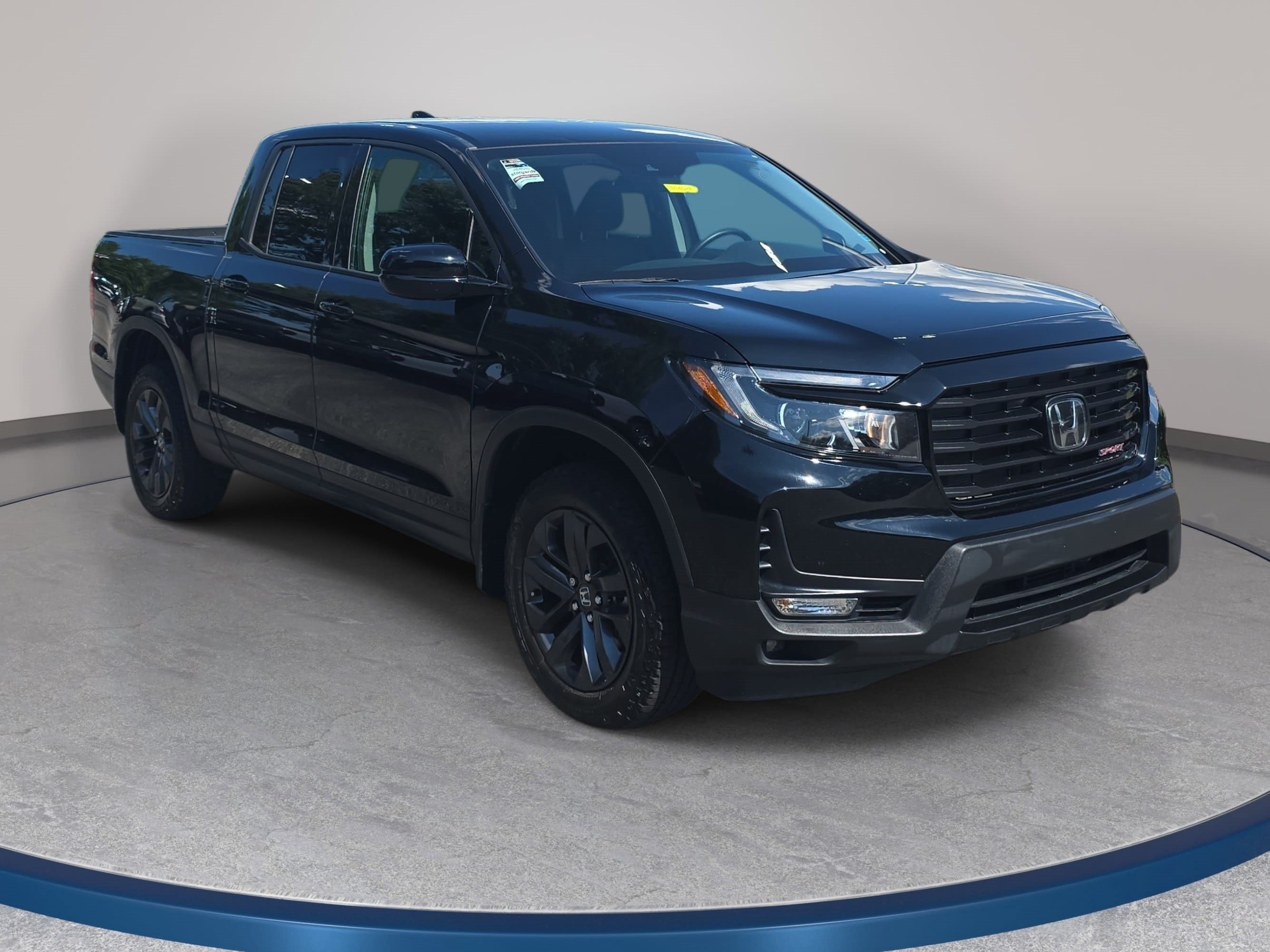 Used 2023 Honda Ridgeline Sport image 3