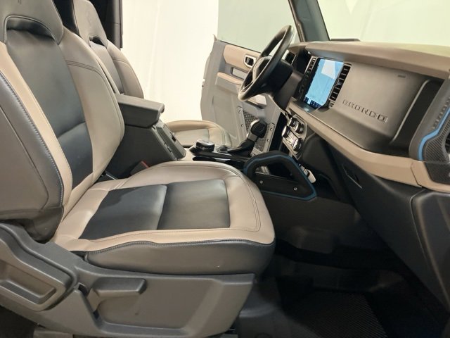 Used 2023 Ford Bronco Wildtrak image 25