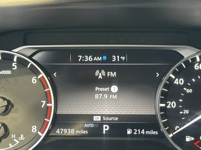 Certified 2022 Nissan Rogue SV w/ SV Premium Package image 40