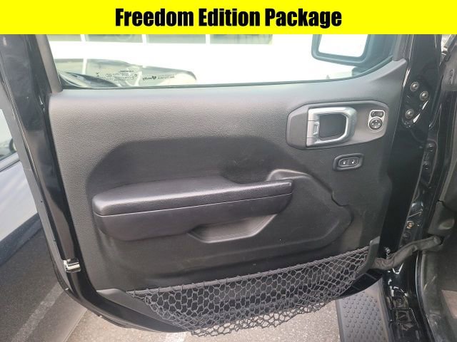 Used 2020 Jeep Wrangler Unlimited Sport image 9