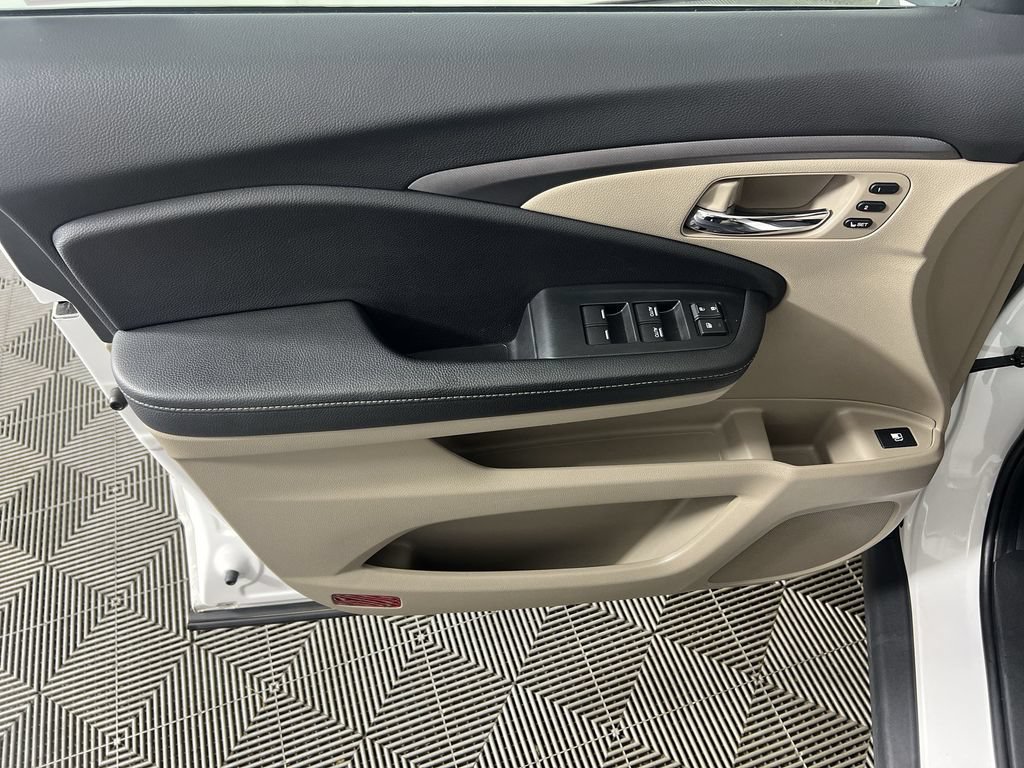 Used 2023 Honda Ridgeline RTL image 23
