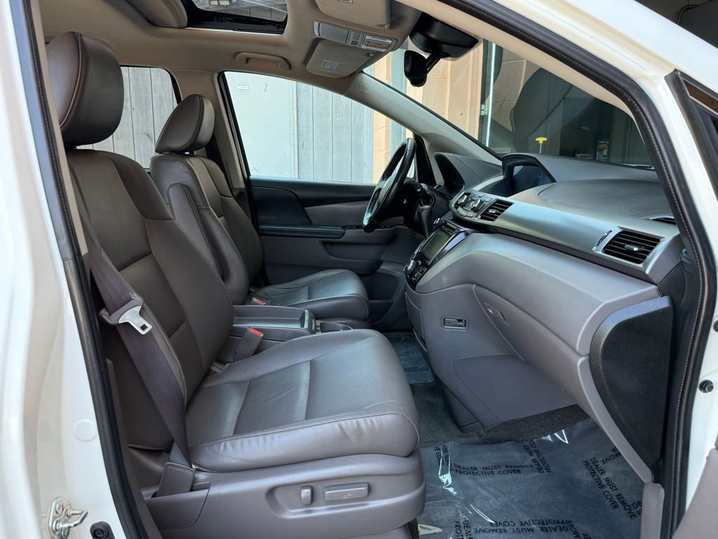 Used 2016 Honda Odyssey EX-L image 18