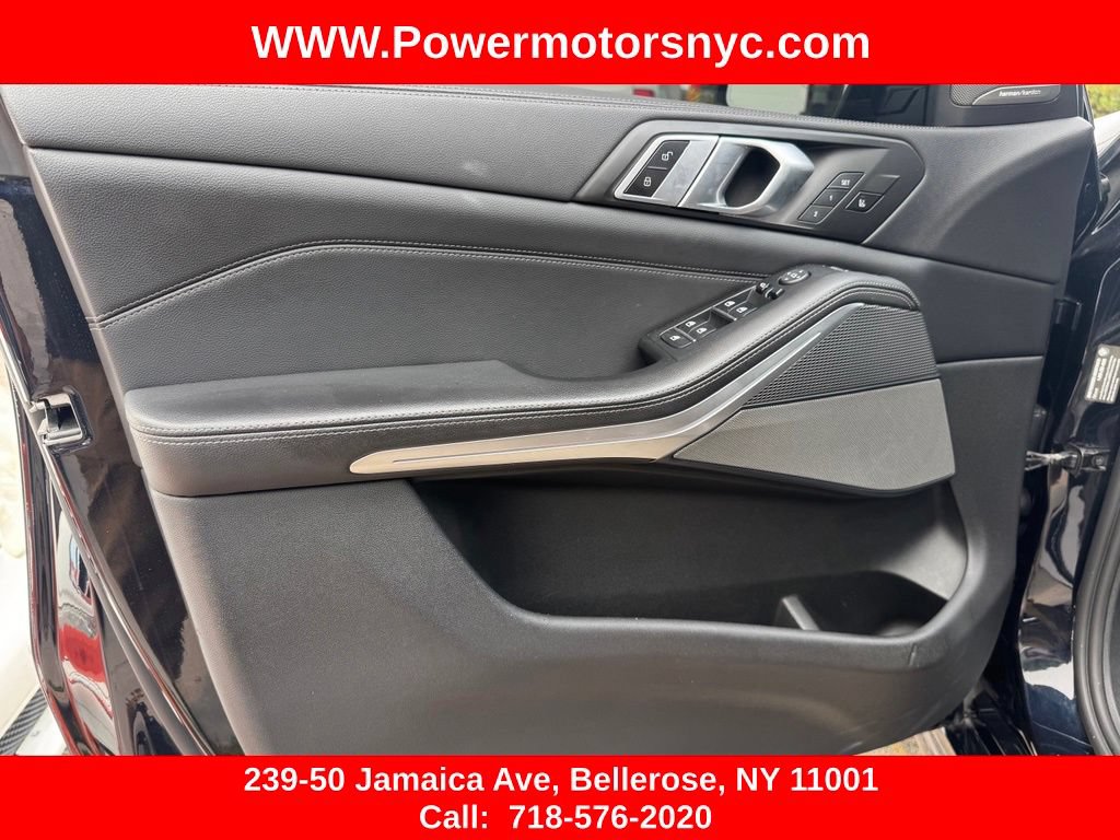 Used 2020 BMW X5 M50i w/ Premium Package AWD/4WD image 24