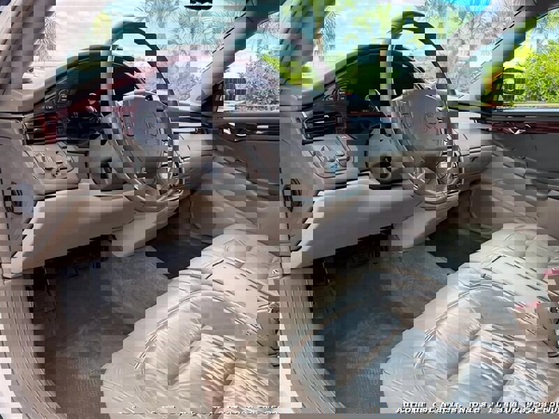 Used 2001 Cadillac De Ville w/ Comfort/Convenience Pkg image 17