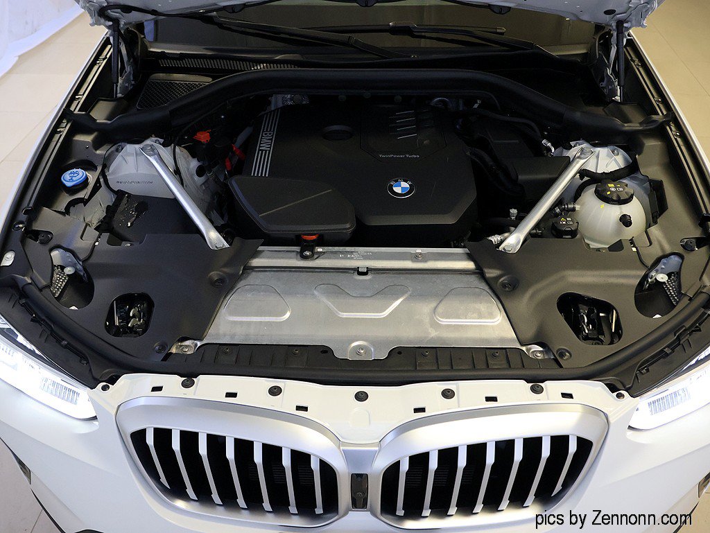 Used 2024 BMW X3 xDrive30i w/ Premium Package w/ZPA AWD/4WD image 40