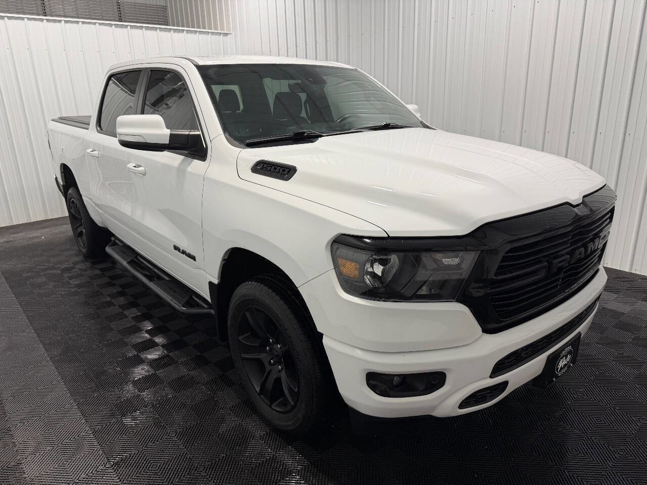 Used 2020 RAM 1500 Big Horn image 3