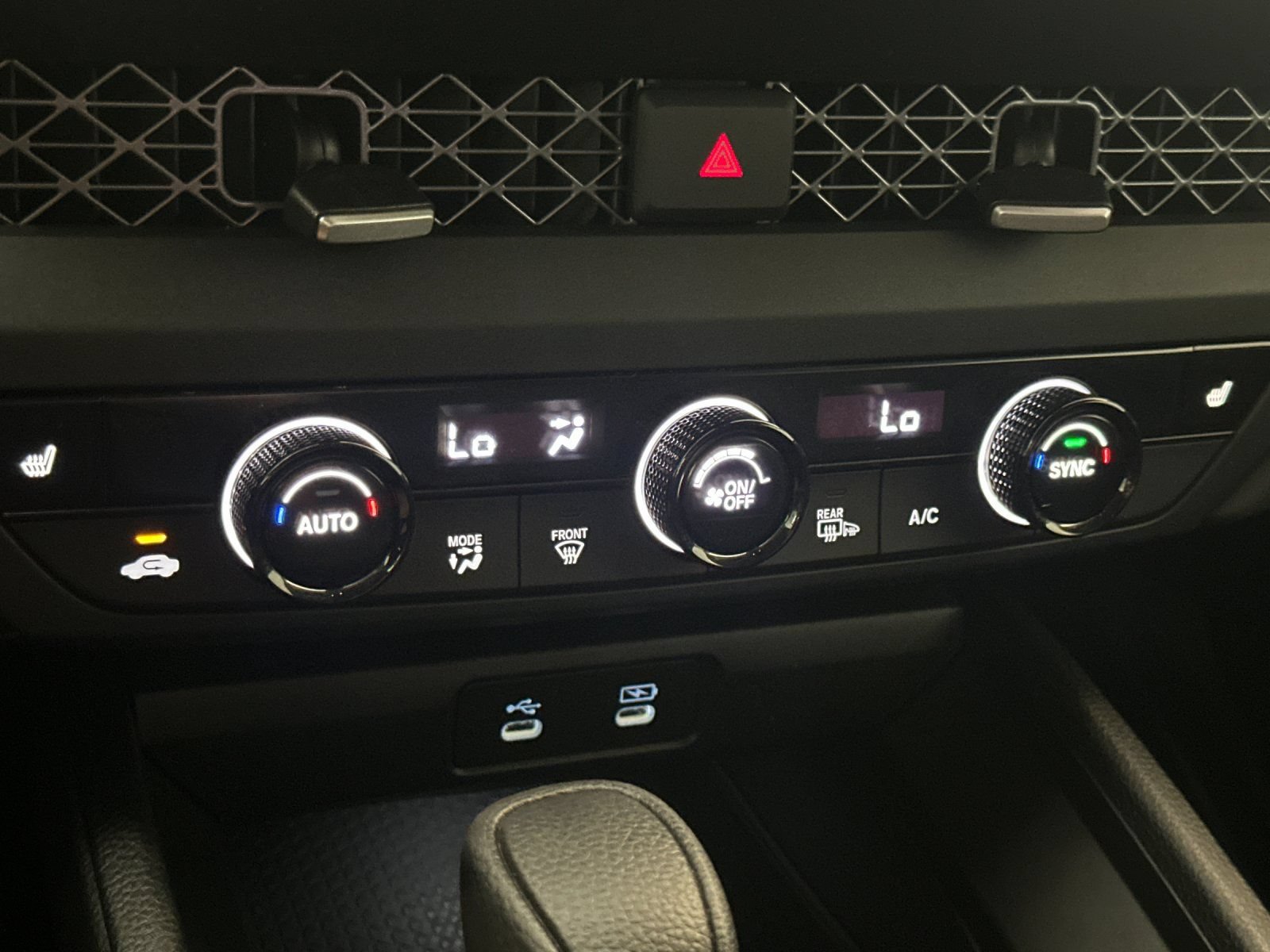 Used 2025 Honda Accord SE image 18