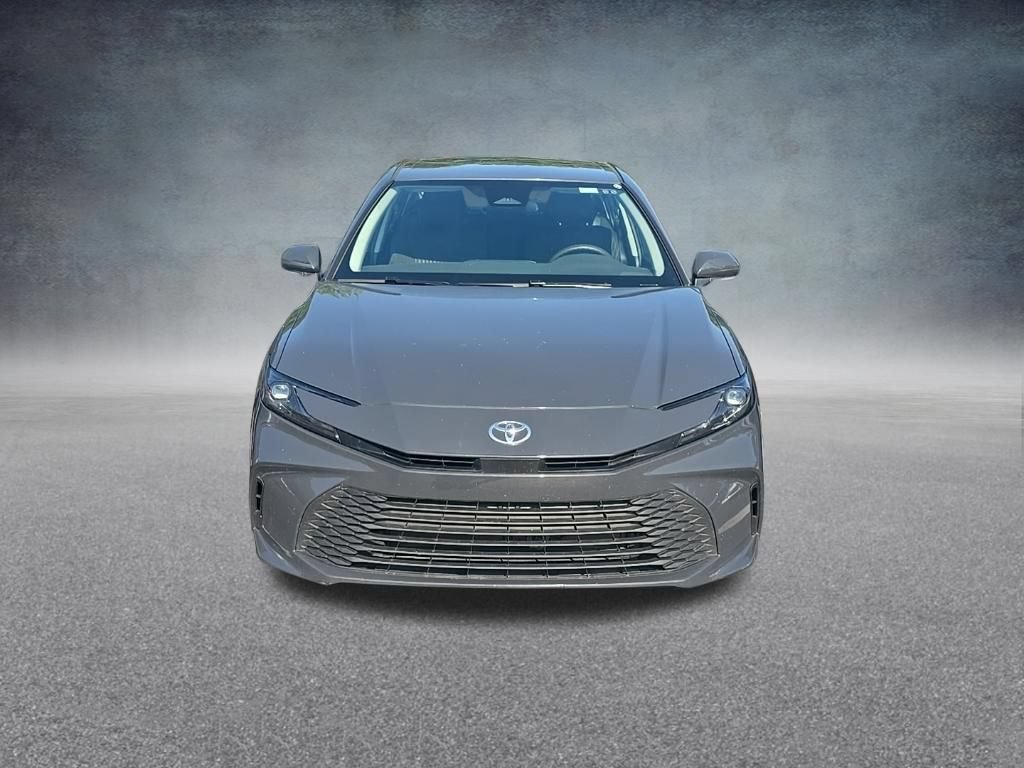 Used 2025 Toyota Camry LE FWD image 3