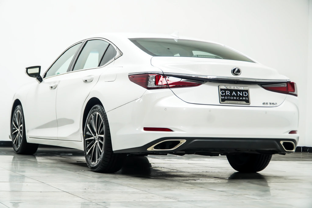 Used 2024 Lexus ES 350 w/ Premium Package FWD image 14
