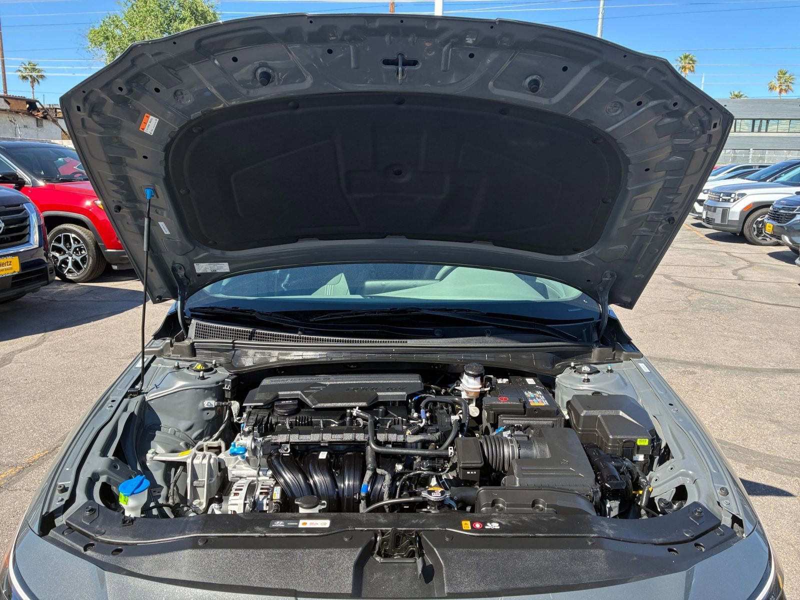 Used 2025 Hyundai Elantra SEL FWD image 33