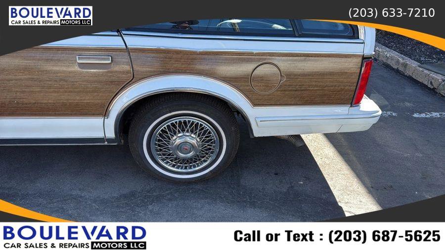 Used 1995 Oldsmobile Cutlass Ciera SL FWD image 10