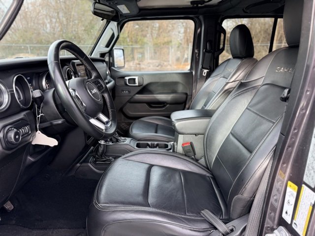 Used 2018 Jeep Wrangler Unlimited Sahara image 6