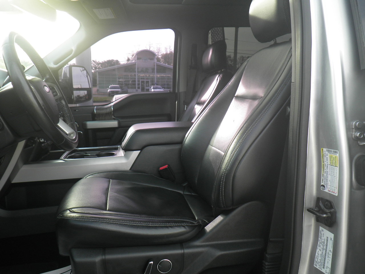 Used 2017 Ford F350 Lariat w/ Lariat Ultimate Package image 16