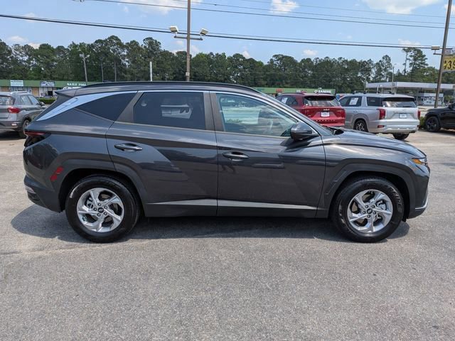 Used 2022 Hyundai Tucson SEL FWD image 3
