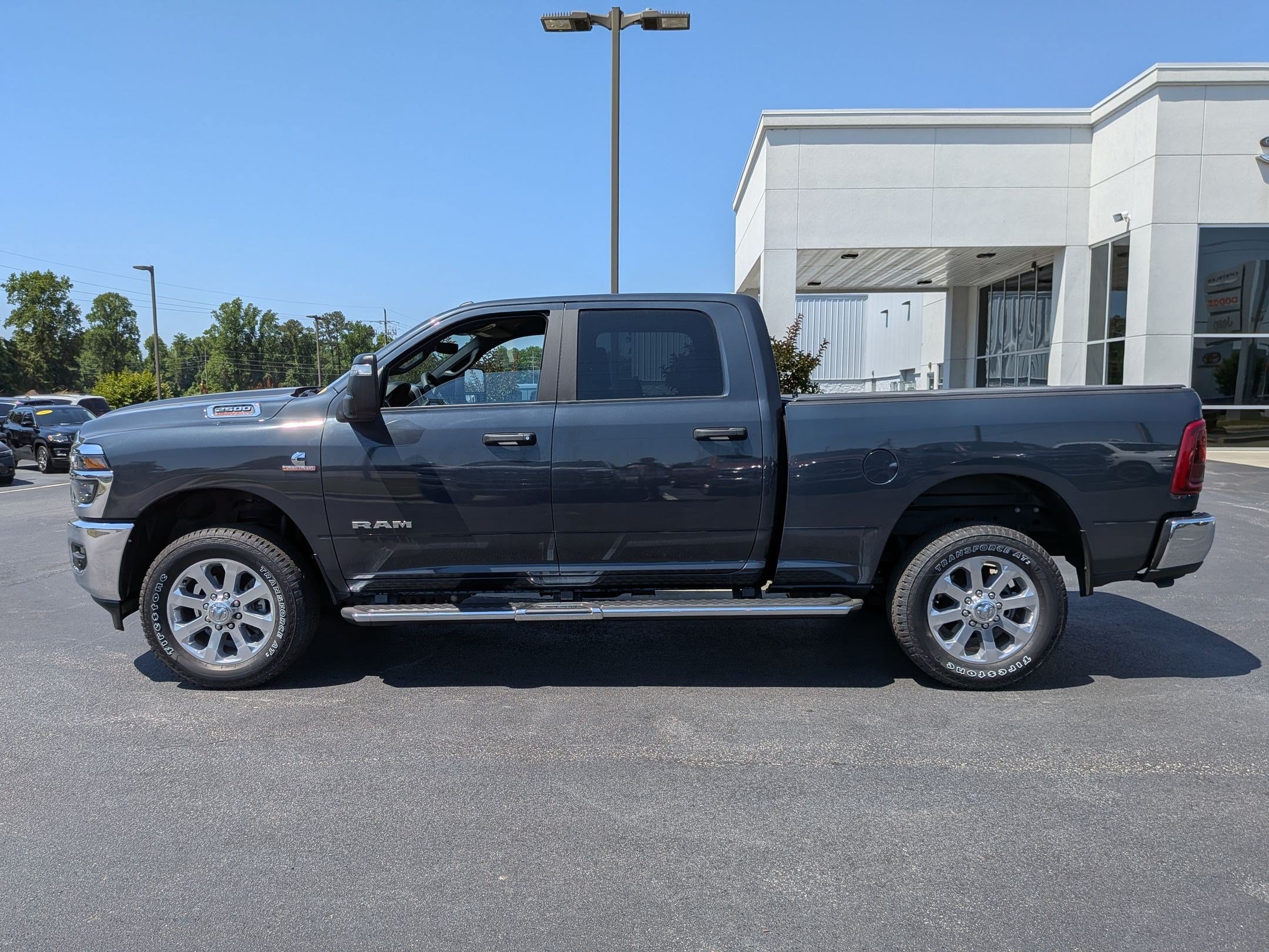 Used 2026 RAM 2500 Big Horn AWD/4WD image 8