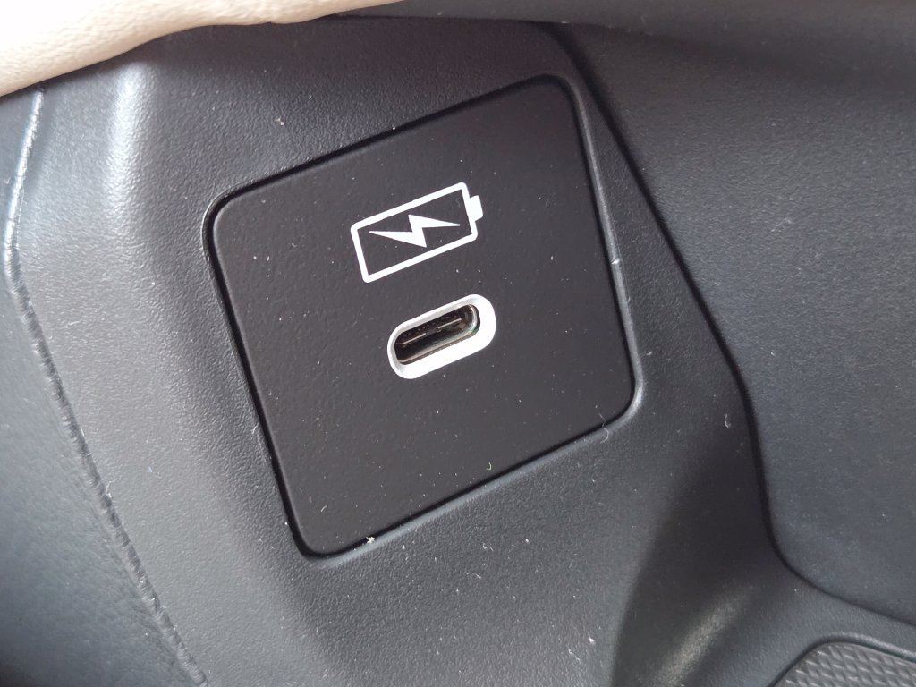New 2027 Honda HR-V LX image 11
