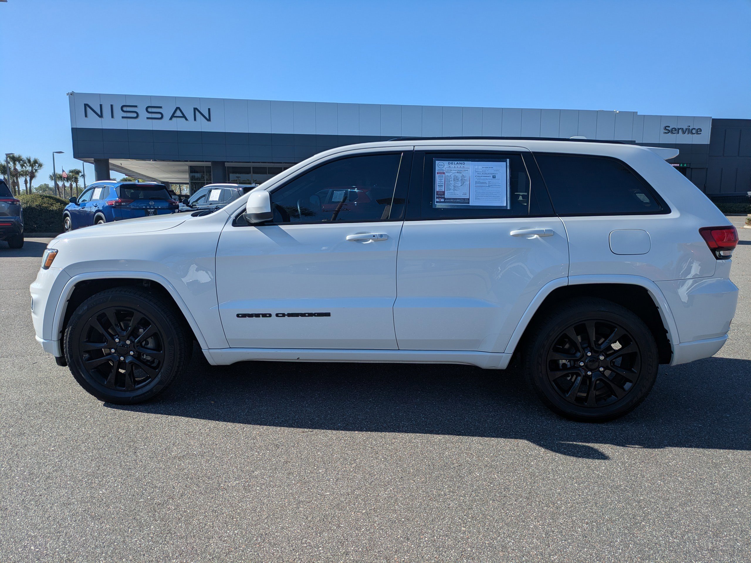 Used 2019 Jeep Grand Cherokee Altitude image 7