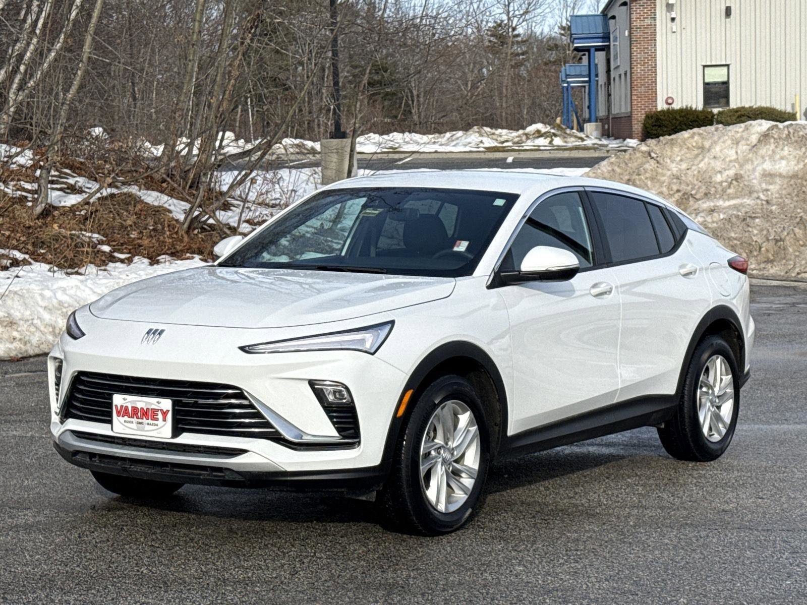 Used 2024 Buick Envista Preferred w/ Convenience I Package image 1