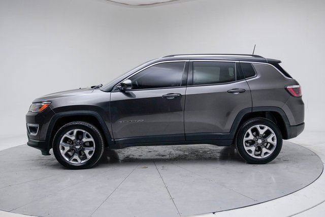 Used 2018 Jeep Compass Limited w/ Navigation Group image 2