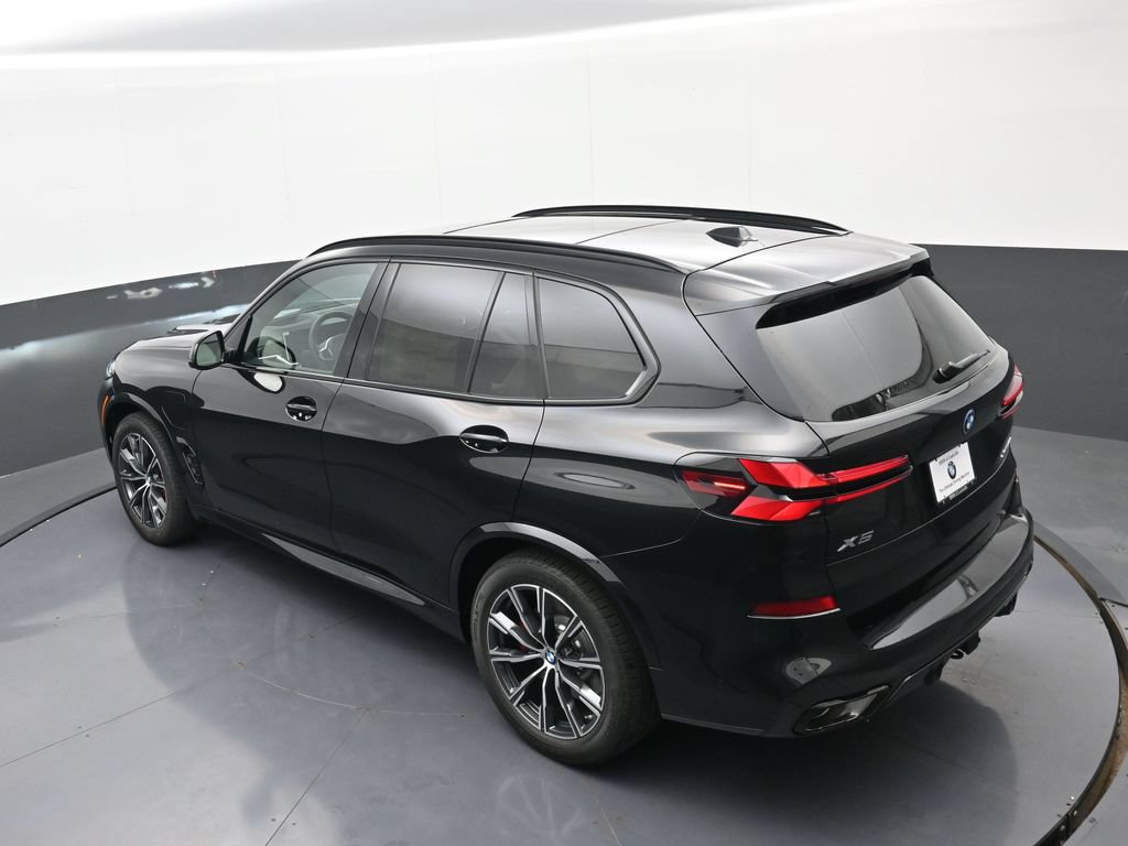 New 2026 BMW X5 xDrive50e w/ M Sport Package AWD/4WD image 34